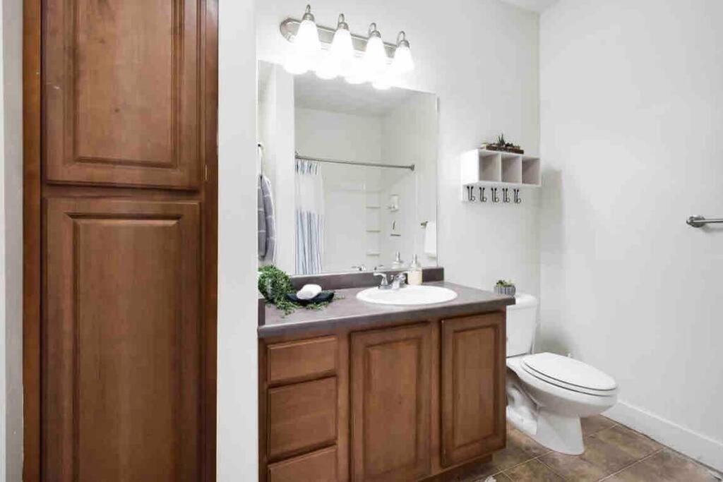 Bee Chic In Sojo W/Hot Tub+Gym+Local Ski Slopes Саут-Джордан Экстерьер фото